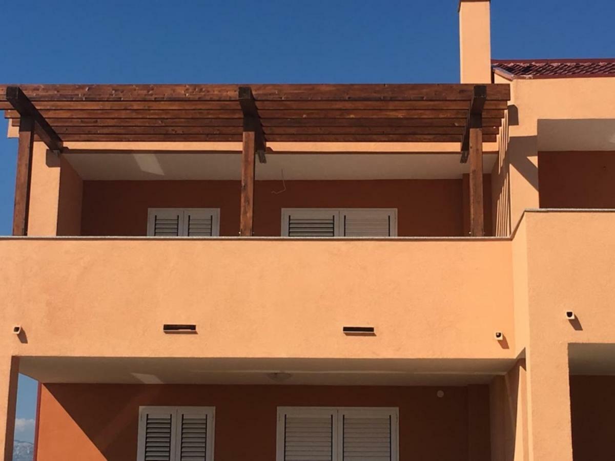 Apartman Matej With Pool פובליאנה מראה חיצוני תמונה