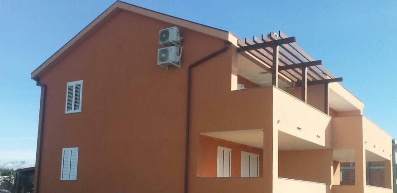Apartman Matej With Pool פובליאנה מראה חיצוני תמונה